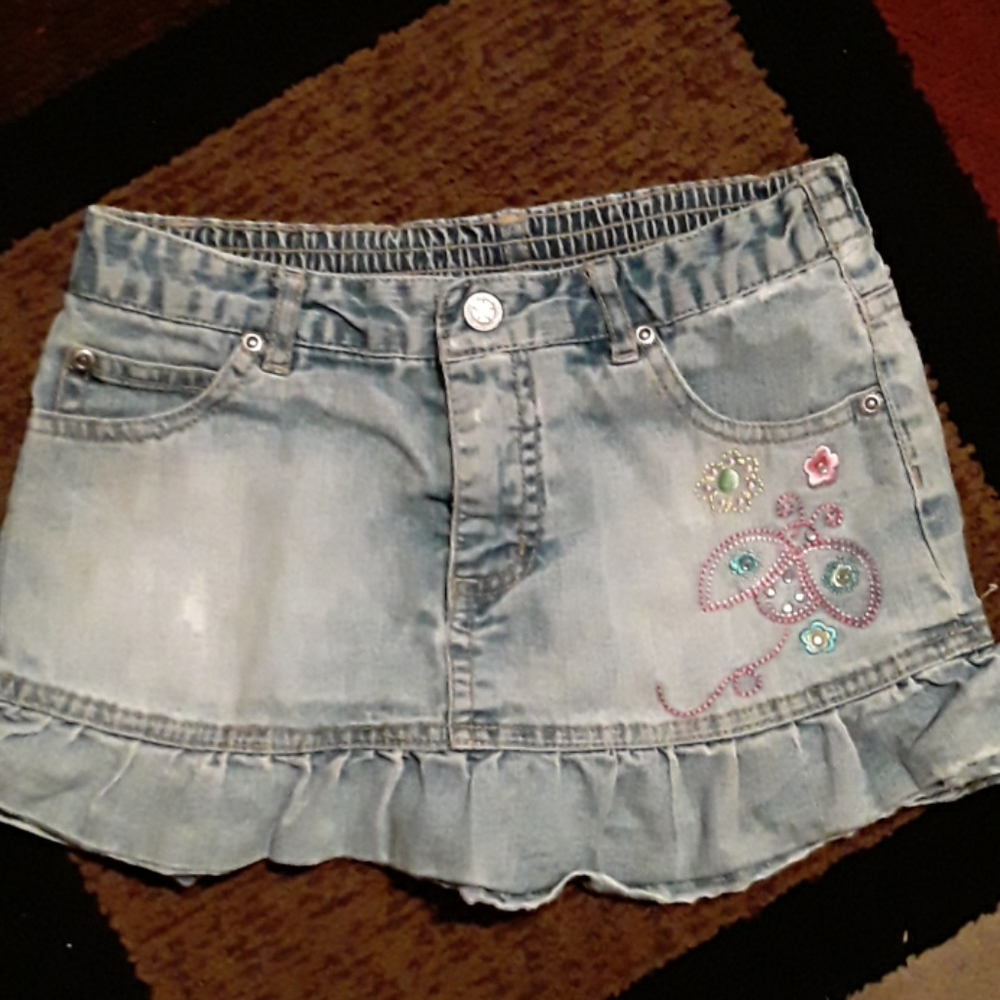 Faded Glory girls Skort (shirt/shorts) size 6